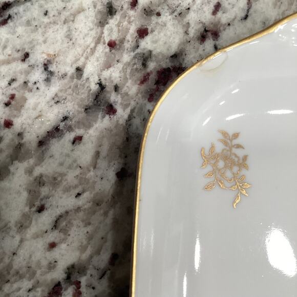 Royal Limoges Tray in White with Gold Trim and Gold Flowers. - Picture 3 of 5